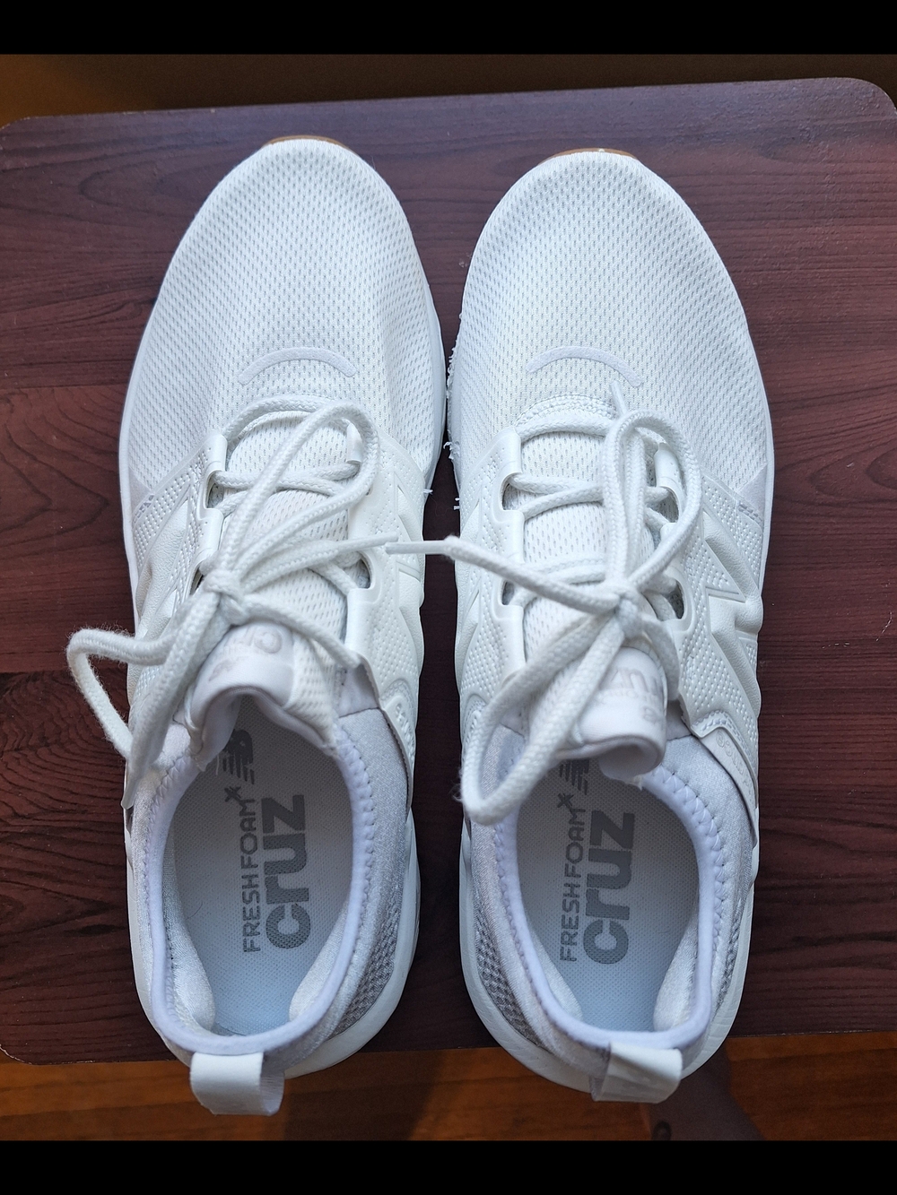 New Balance Fresh Foam Cruz Sneakers. Mens 10.5.